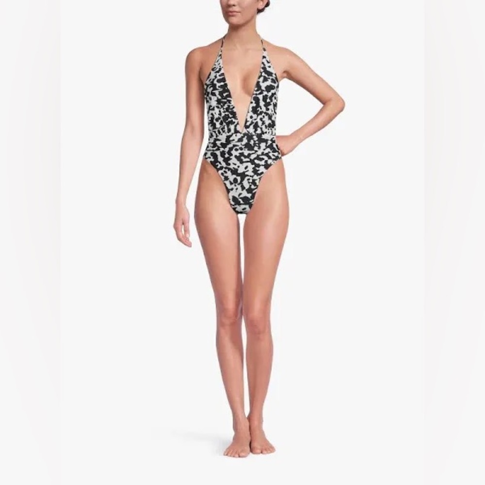 Maaji Womens Safari One Piece, Size Medium , $178 - Picture 2 of 11